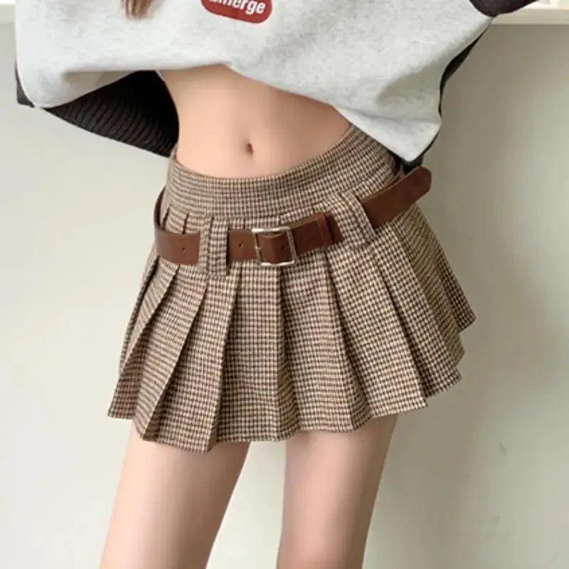 Aiertu Pleated Plaid Skirt Preppy Style Women Vintage Y2k Mini Skirts Korean Style Retro High Waist Sexy Belt Short Skirts