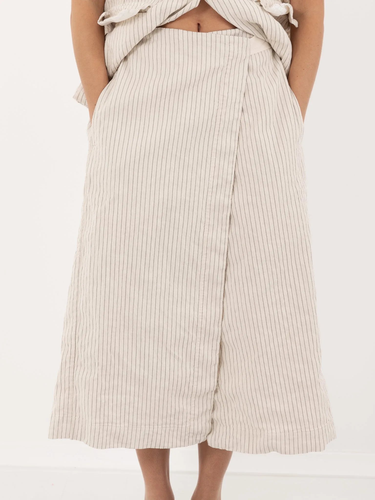 Album Di Famiglia Wrap Skirt, Natural Pinstripe