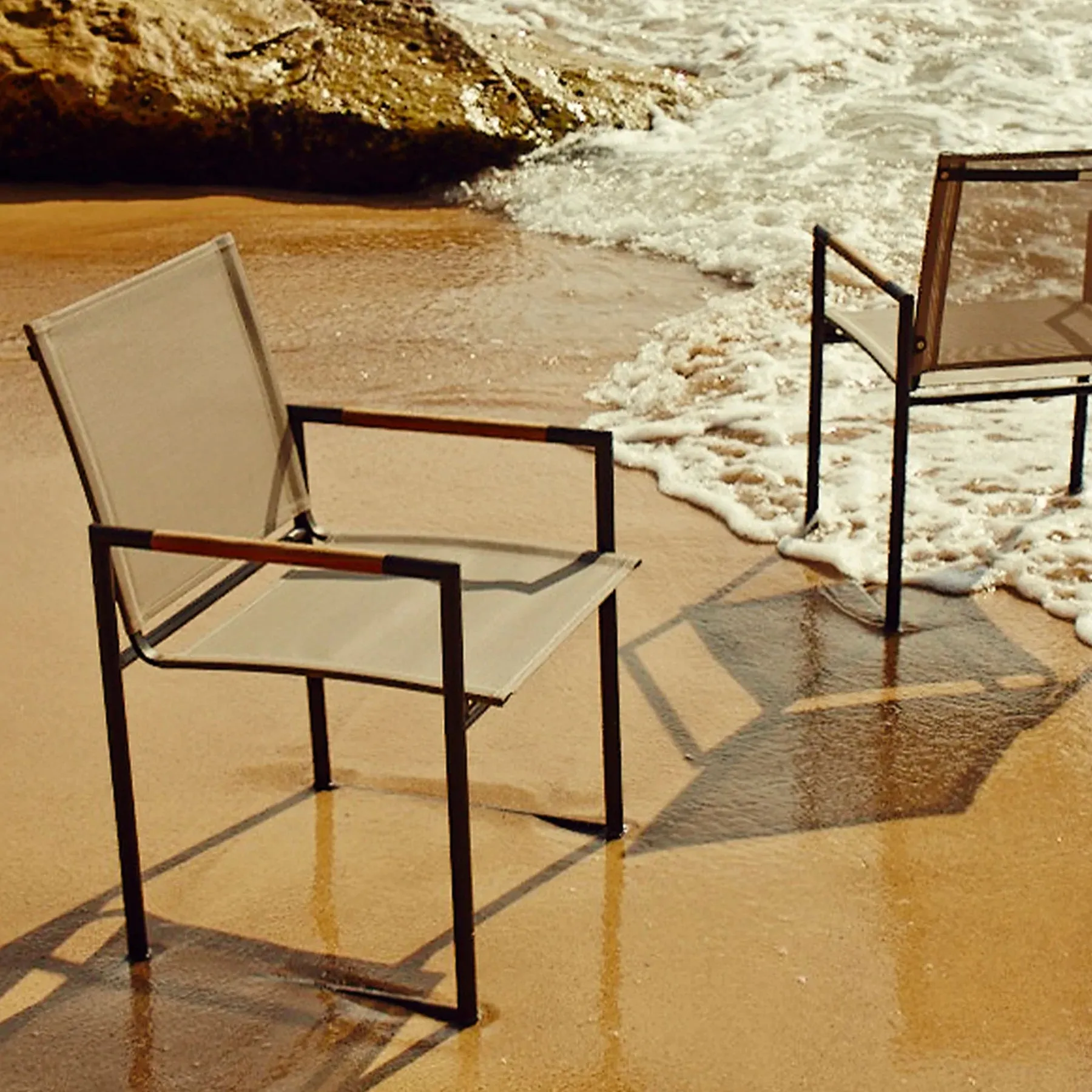 BREEZE DINING CHAIR