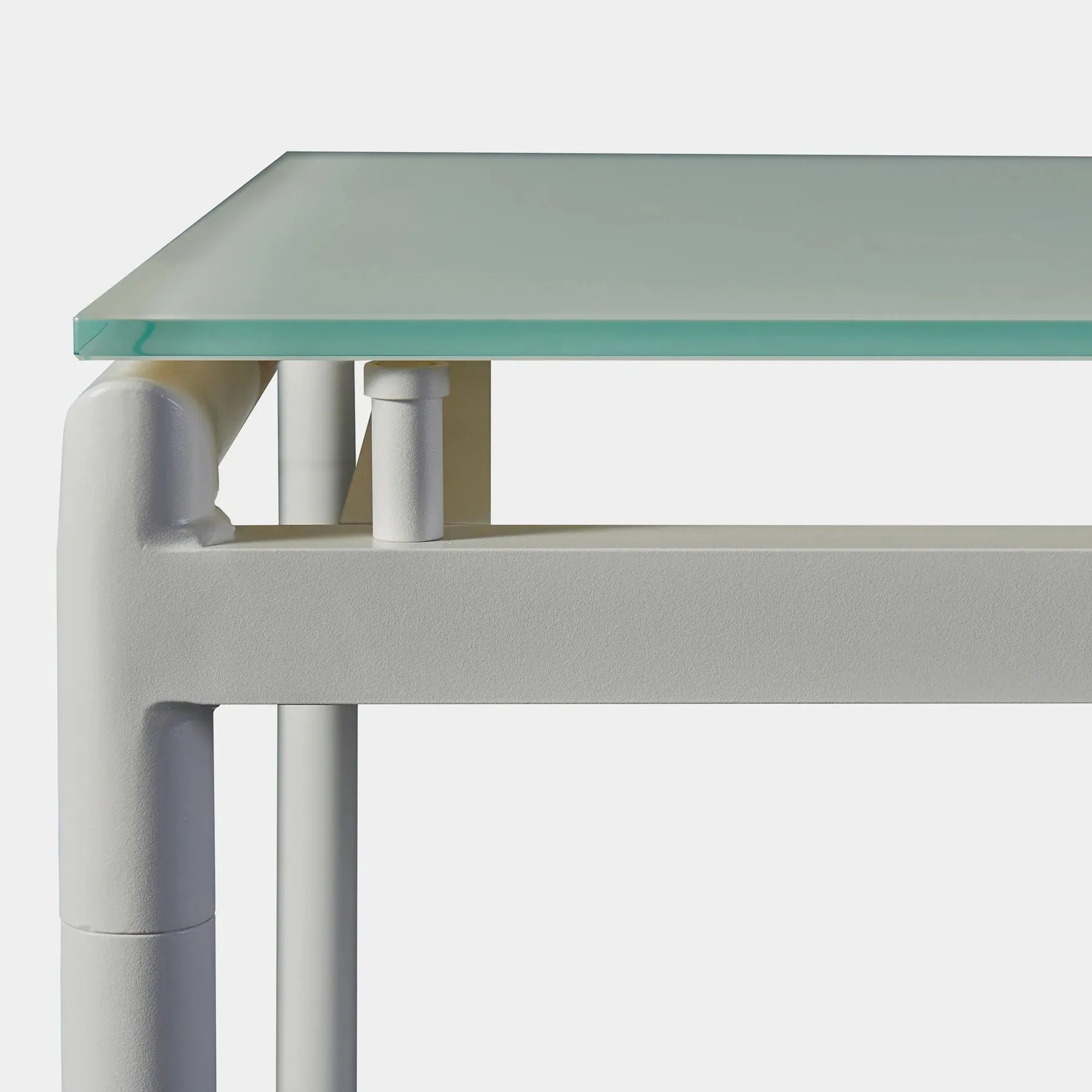 BREEZE GLASS DINING TABLE 39"