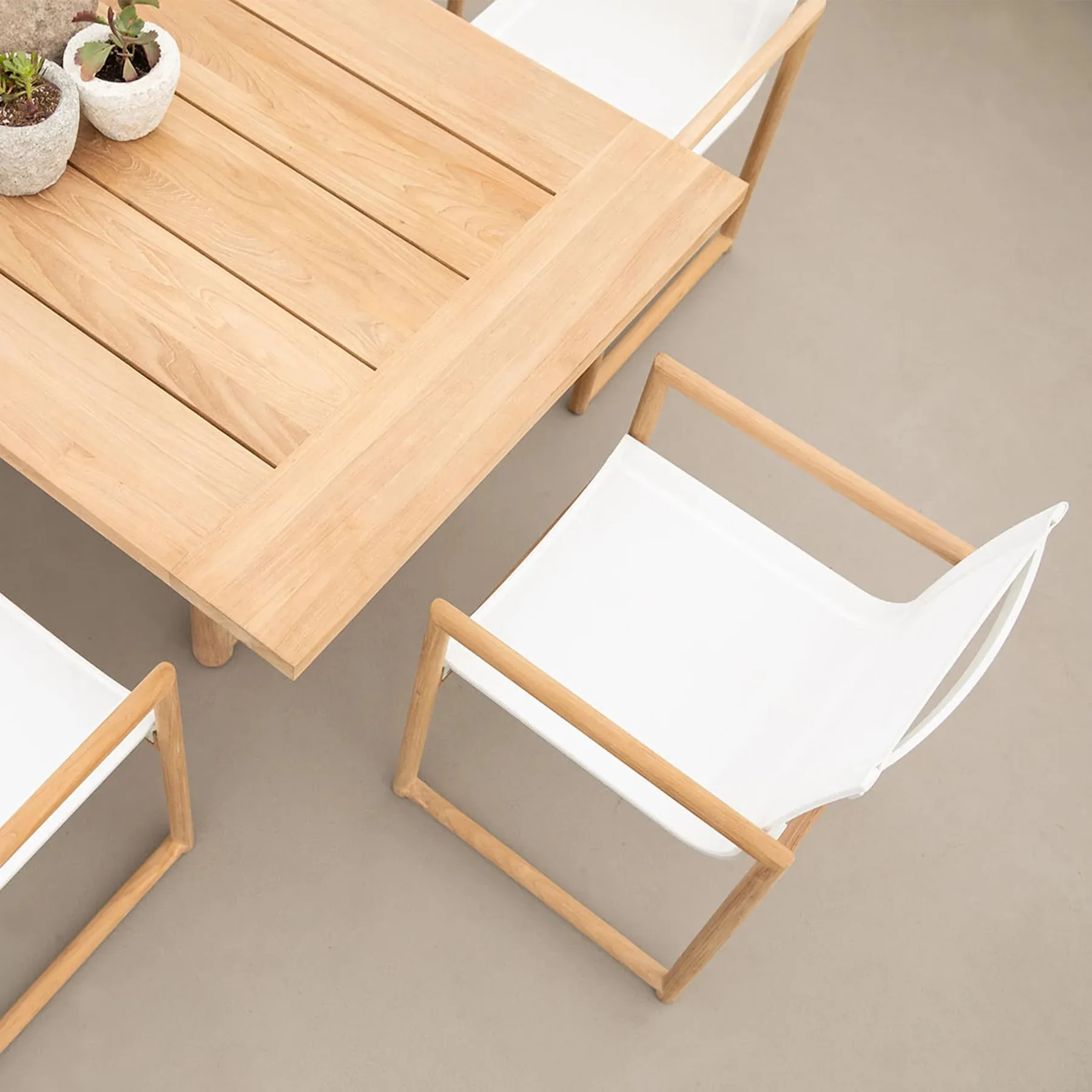 BREEZE XL TEAK DINING TABLE 102"