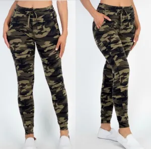 Camo Chic Army Green Camouflage High-Waisted Sweatpants Joggers