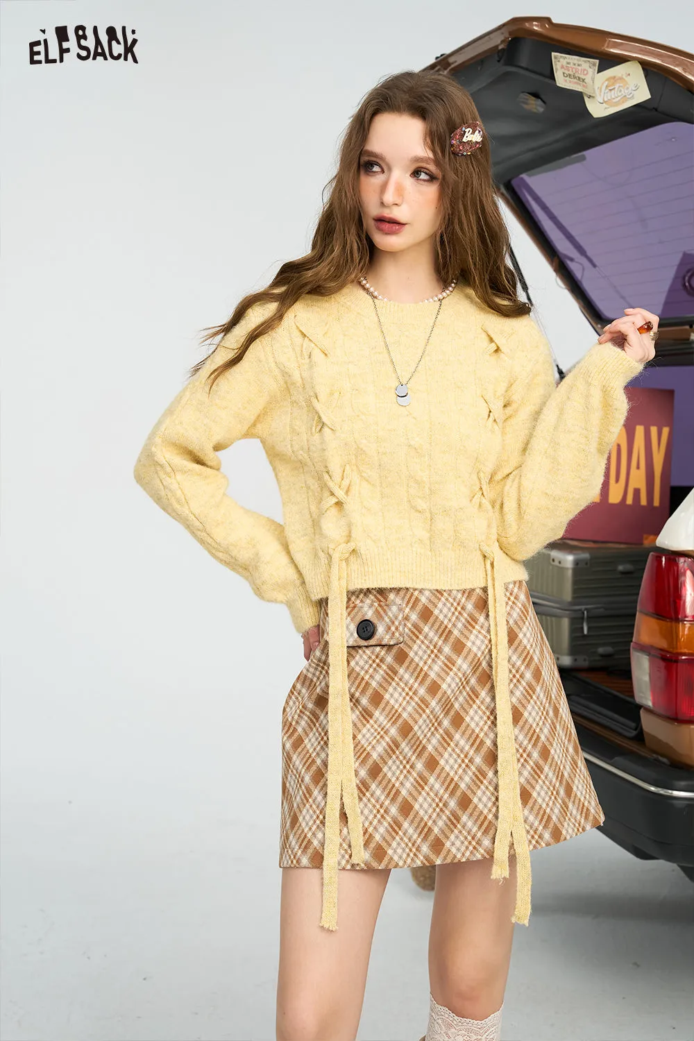 ELFSACK 2024 Winter New Arrivals Retro plaid A-line skirt for women, sweet Preppy Style long skirt short skirt